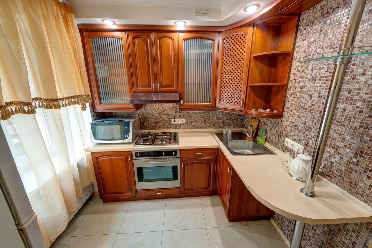 Apartamenty Na Dragomirova 10A 키예프 외부 사진