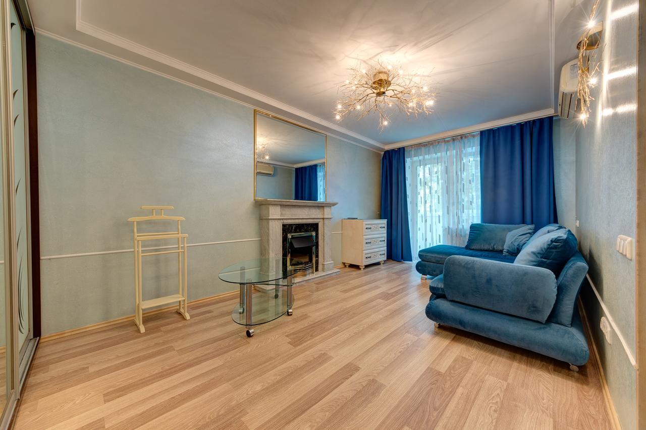 Apartamenty Na Dragomirova 10A 키예프 외부 사진